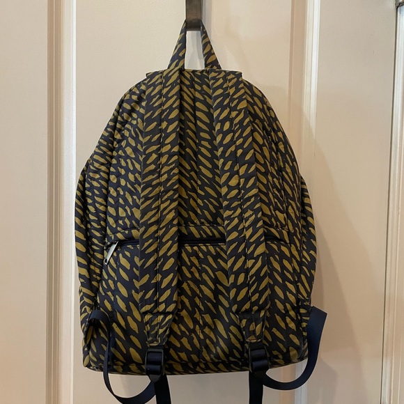 Marimekko Lolly backpack in rare green dot pattern - Picture 4 of 5